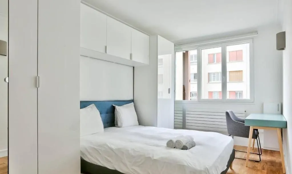 Luxueux Appartement 3 Pers Paris 17 France